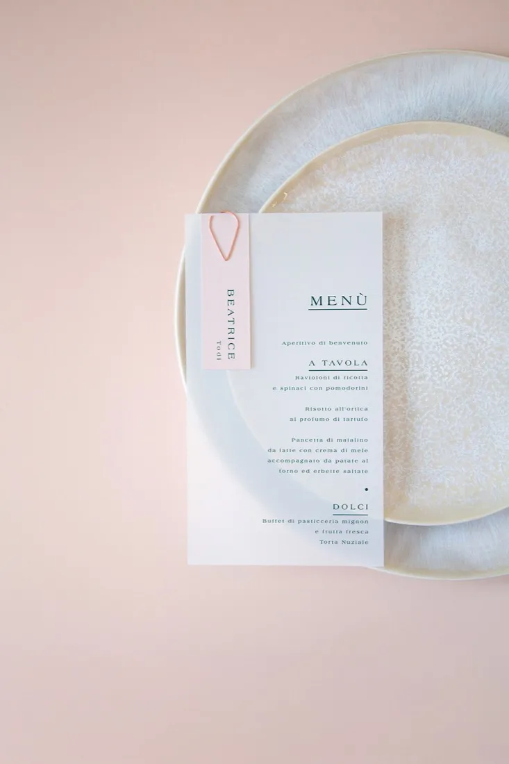 Menu con segnaposto Vellum