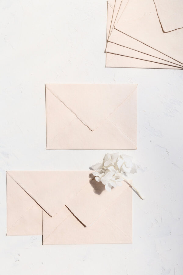 Busta Artigianale In Carta Cotone Rosa