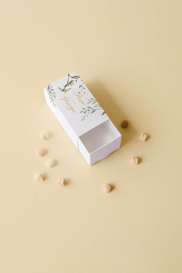 Golden Scatola Fiamiferi Mockup fronte