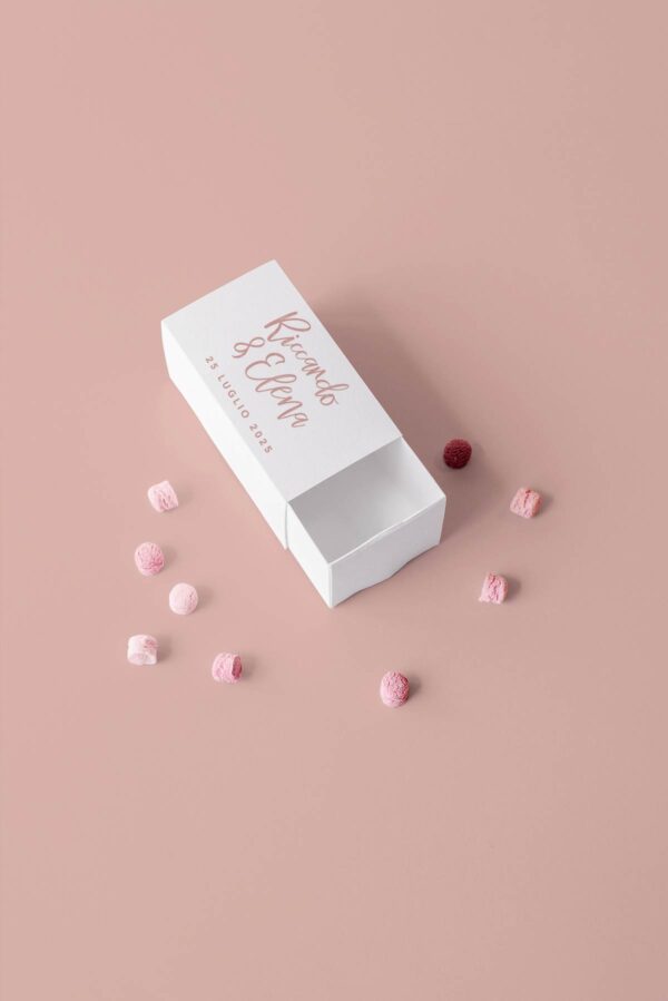 Romantica Scatola Fiamiferi Mockup Fronte
