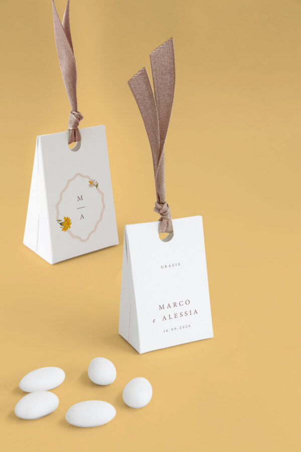 Scatolina Portaconfetti Triangolare Cassandra