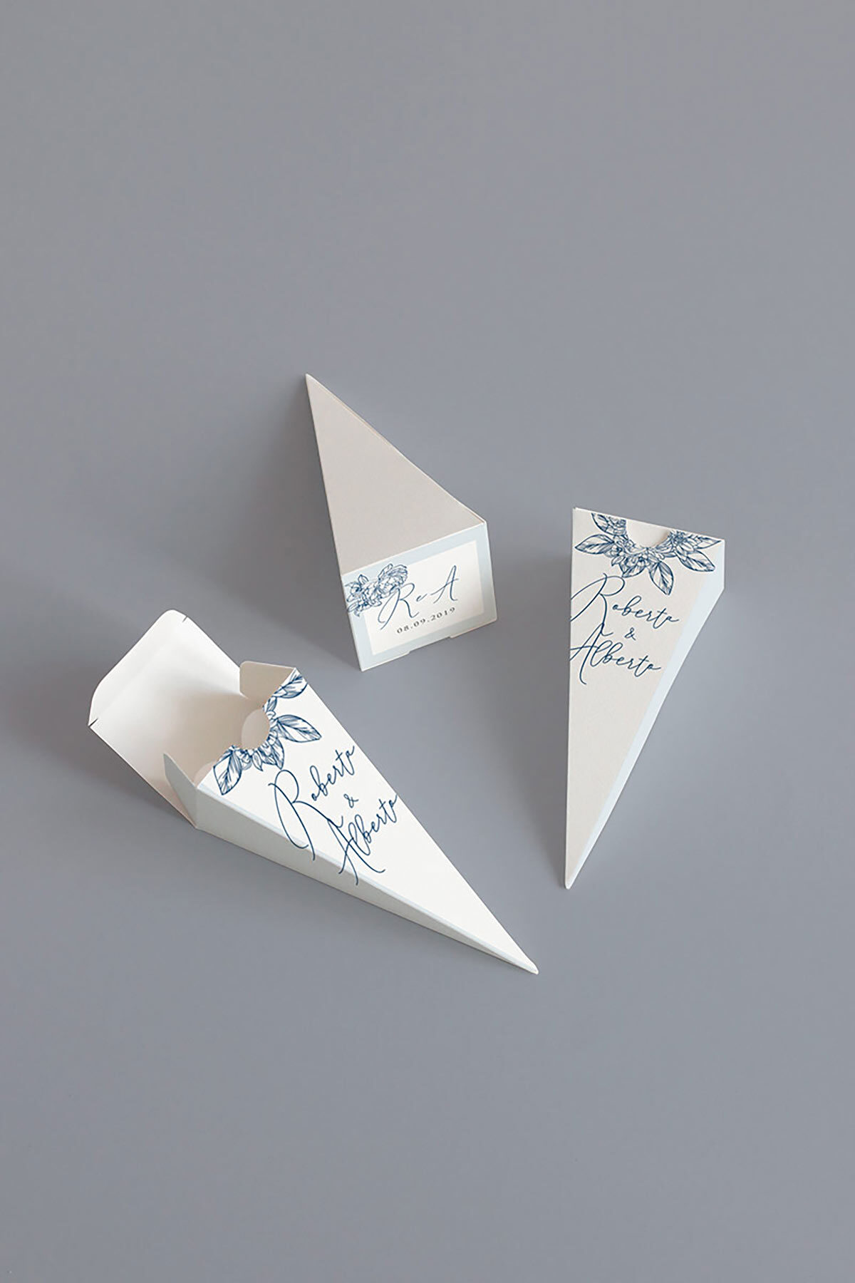 Cono Portariso A Piramide Stampato Blu Vintage