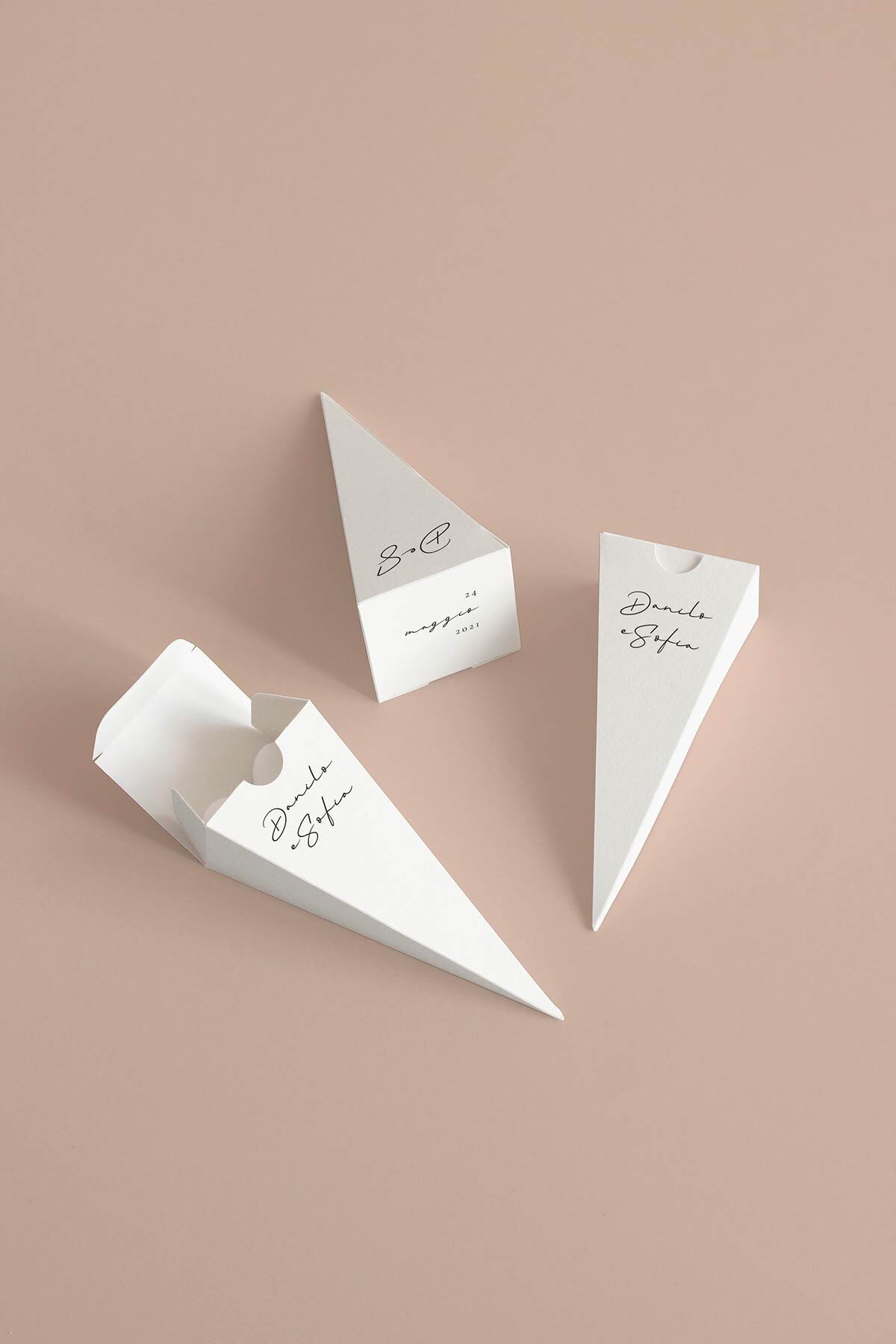 Cono Portariso A Piramide Stampato Dear Diary