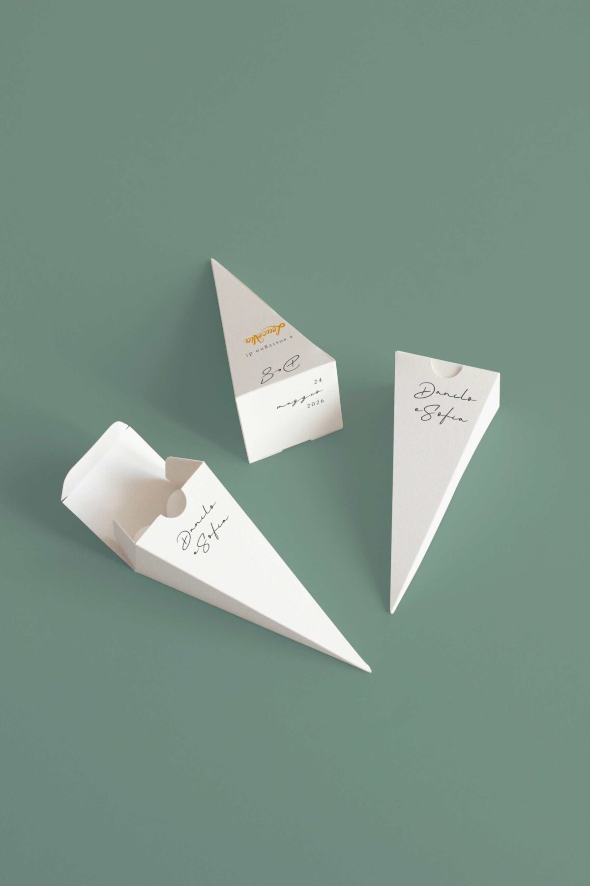 Cono – Dear Diary – Leucevia